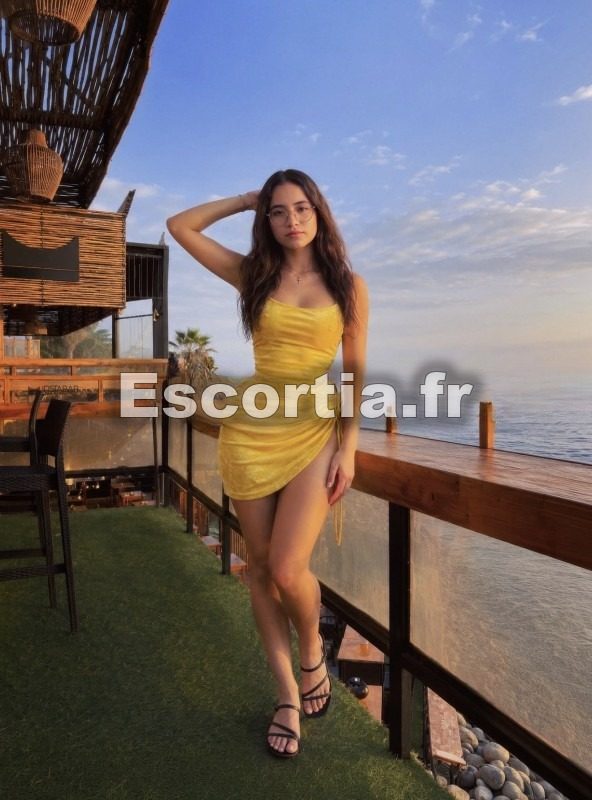 Julia reelle escort Saint Quentin