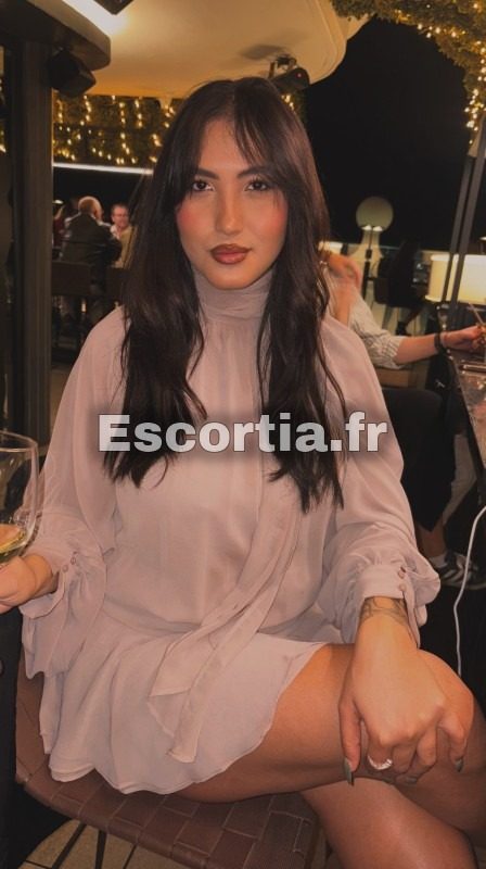 LaMerveilleuse Victoria escort Narbonne