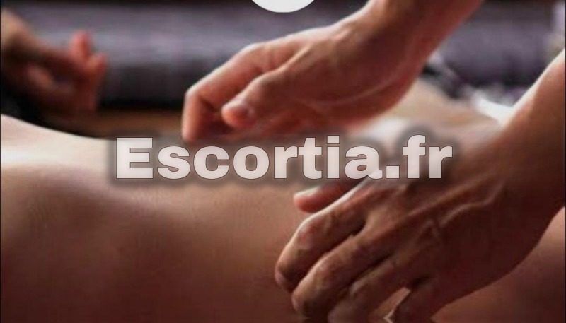 Chanttal eveil escort Juziers