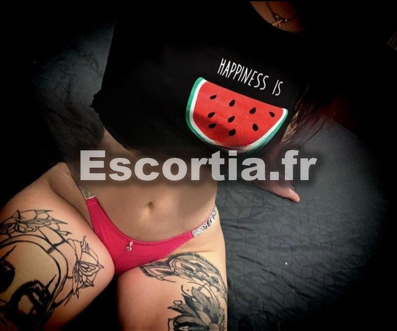 Cleo photo 5