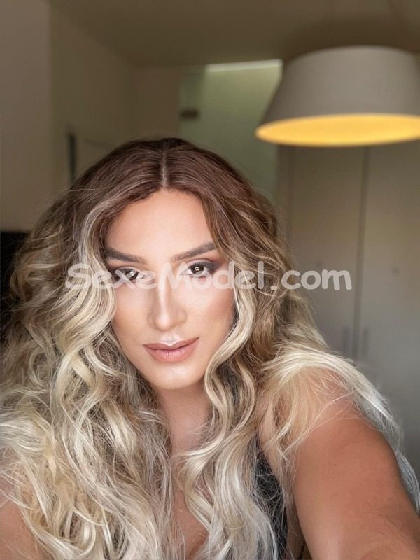 ANITTA TRANS COQUINE escort Eysines