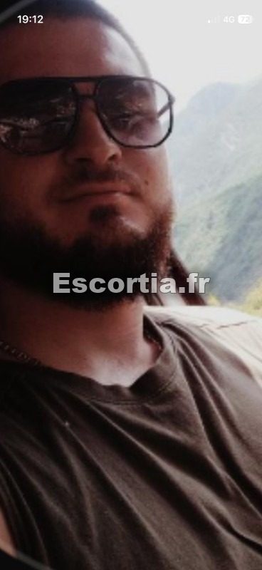 Yassir mylla toto escort Cannes