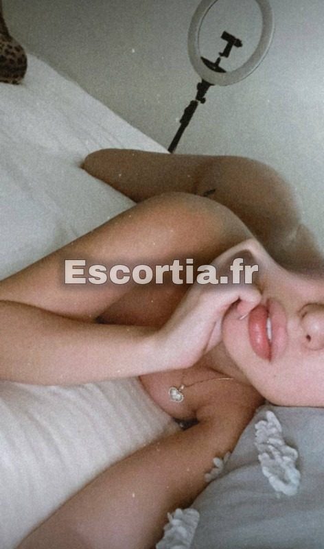Mariane photo 4
