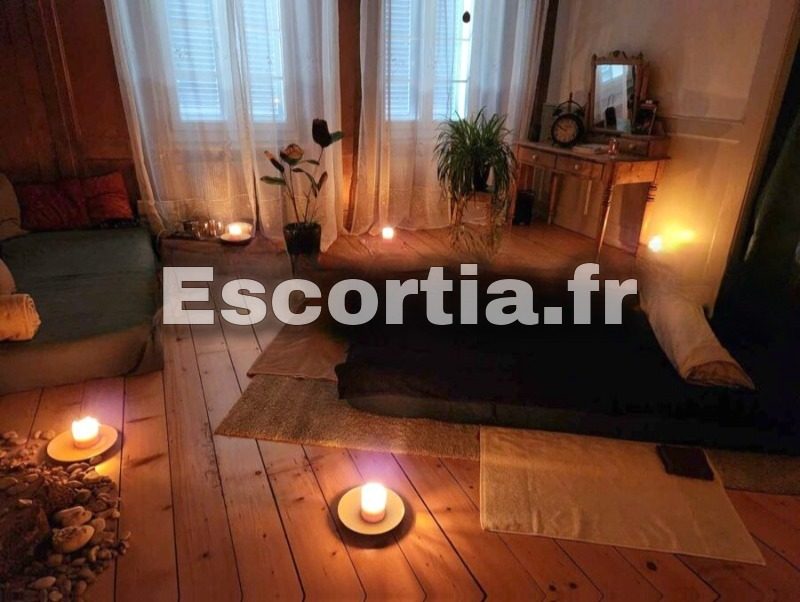 NEO TANTRA photo 2