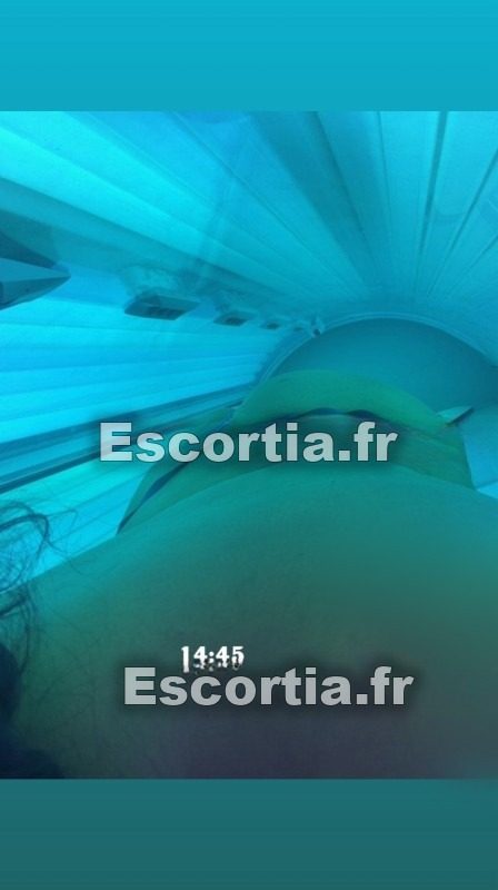 Loubna escort Rosny-sous-bois