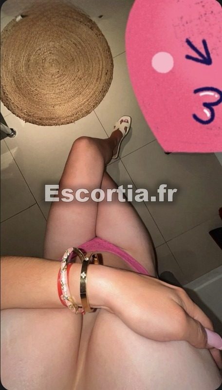 Scaar 44 escort Nantes