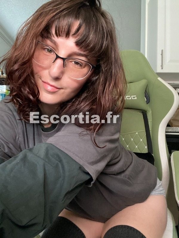 Ert escort Pessac