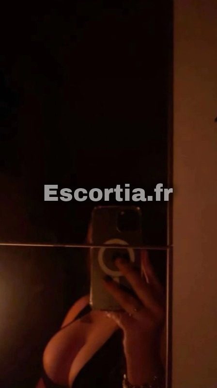 Manel.deplacement escort Metz
