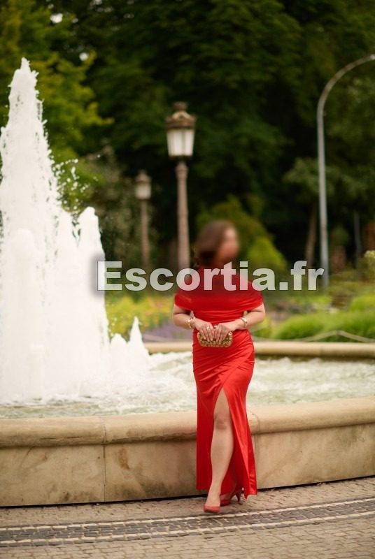 Luna.Lua escort Villerupt