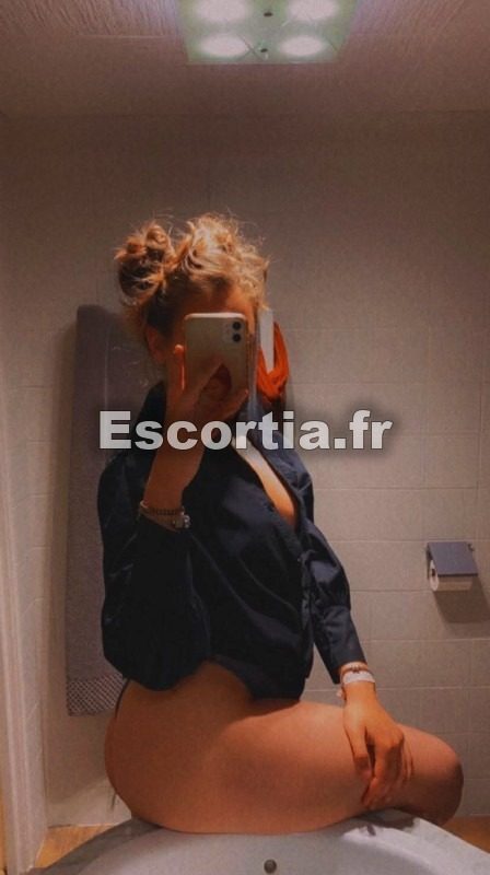 Claraa 83 photo 3