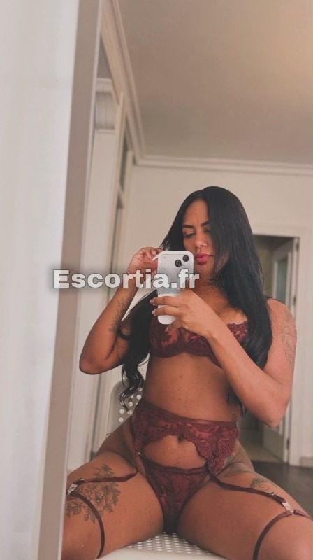 Thaypandora escort Montpellier