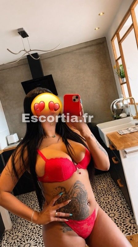 Cloe 69 photo 3