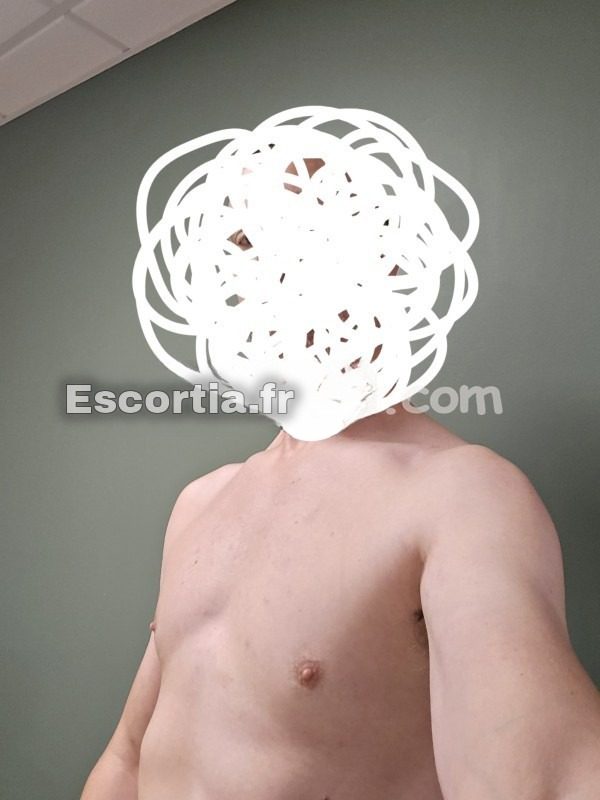 Stephangelus escort Nantes