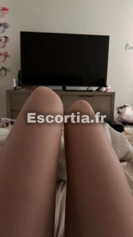 TheGirl photo 3