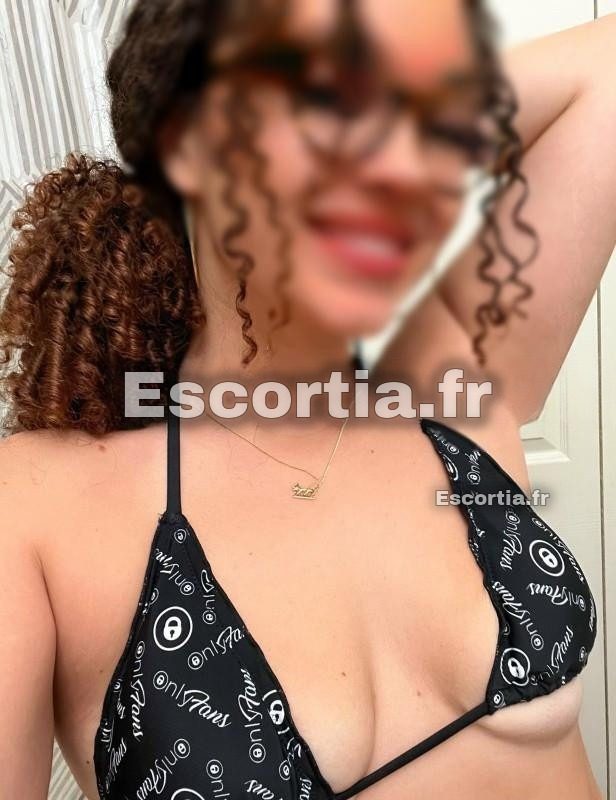 Tchikita75 escort Paris