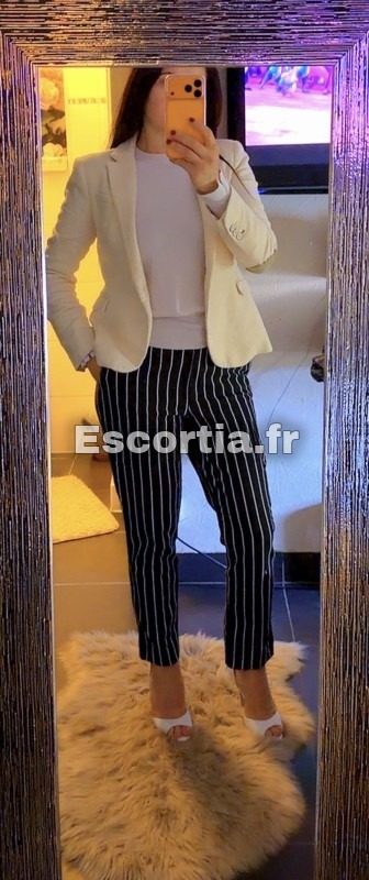 Toujours Carolina escort Bordeaux