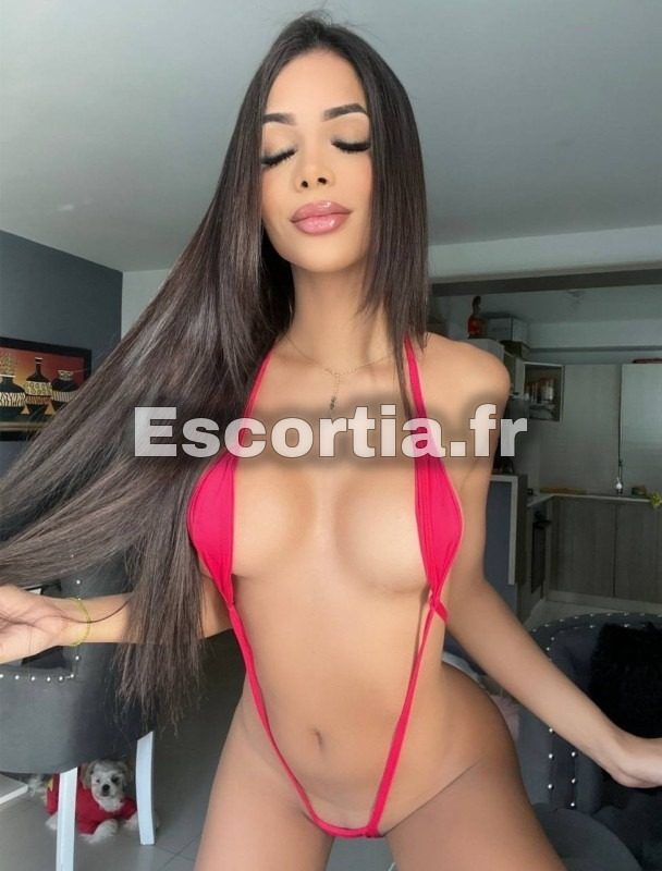 Naella trans escort Marseille