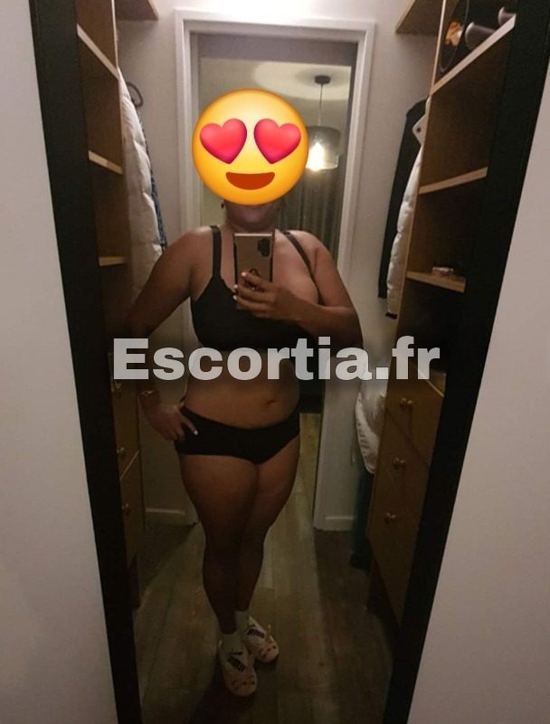 Exhotica escort Auxerre