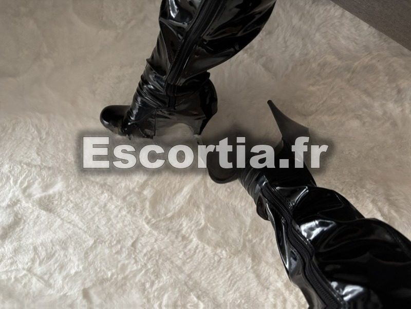 Caroll Desiree escort Bastia