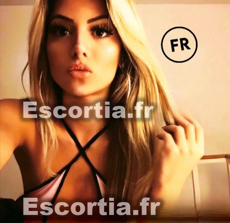 JULIA TRANS escort Perpignan