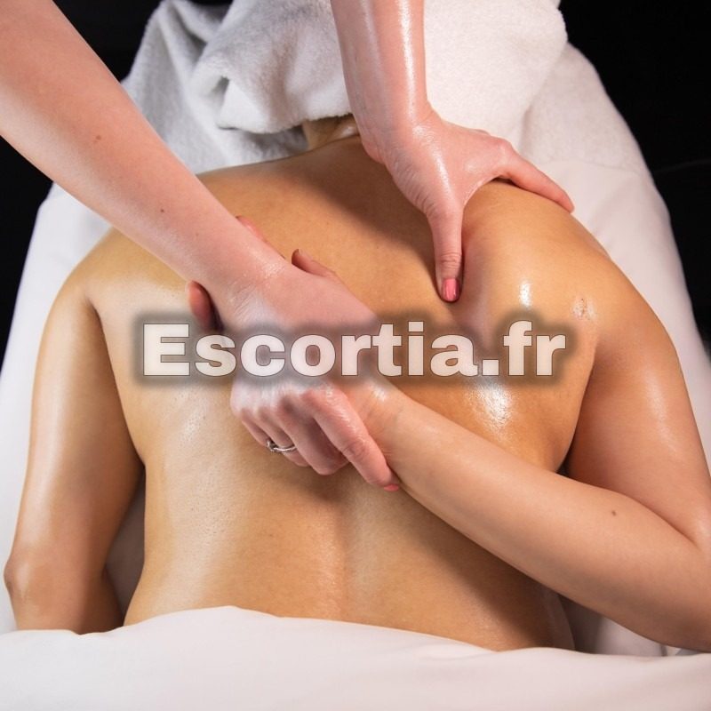 MASSAGE NATURALISTE escort Lyon