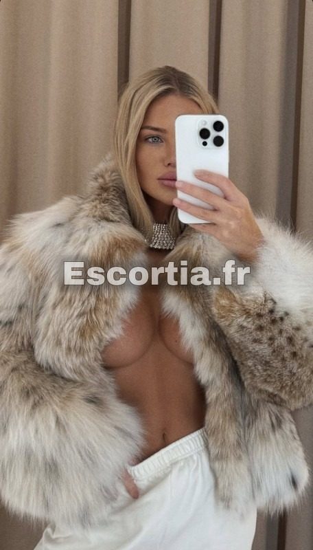Nika PETIT photo 2