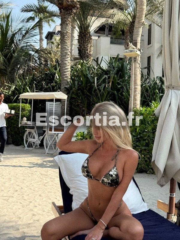 Nika PETIT photo 3