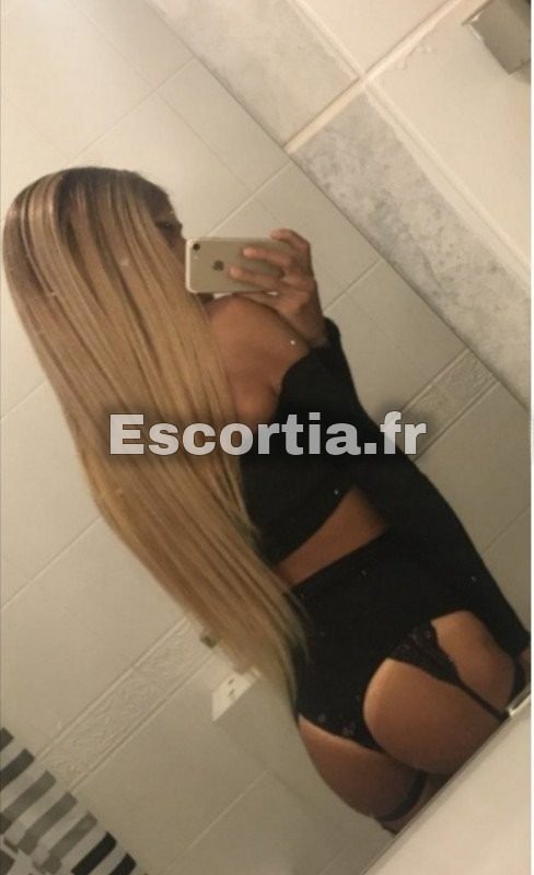 Kamila75 photo 3