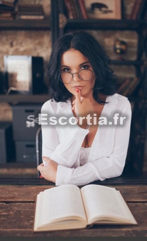 Miriam ANAL photo 5