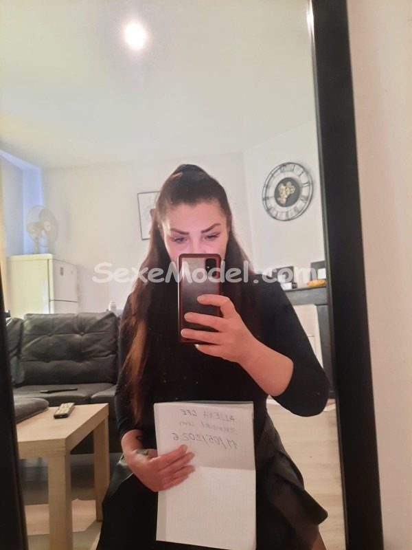 Allena GFE photo 2