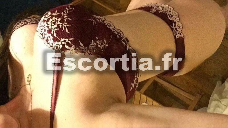 Tres coquine photo 2