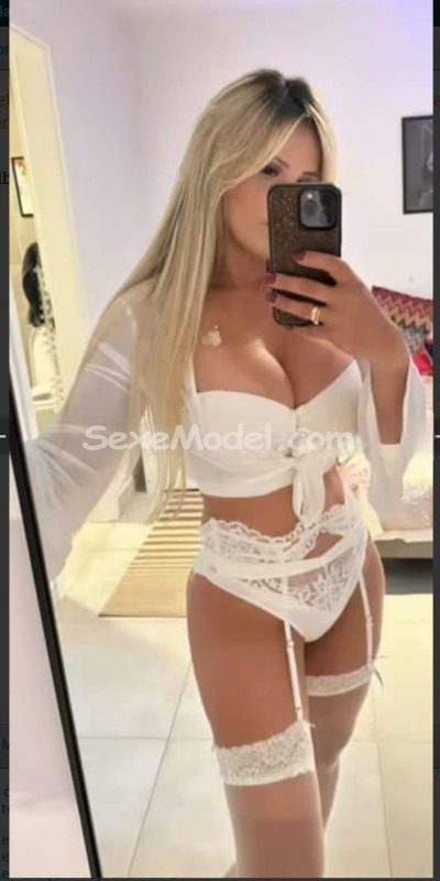kira Fougeres escort Fougères