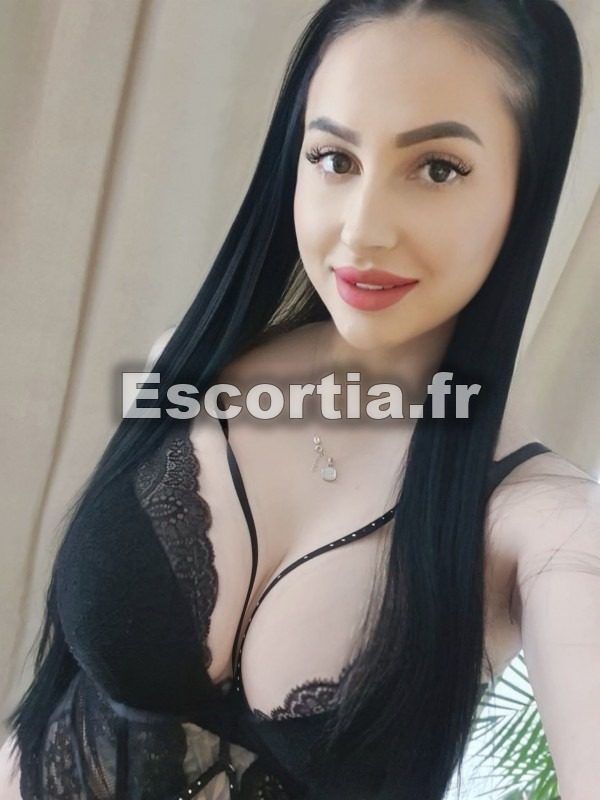 Amira.PSE escort Mulhouse