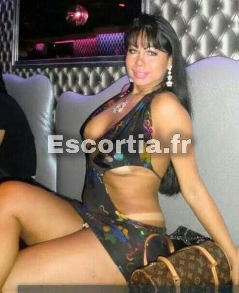 Juliana Brasil photo 3
