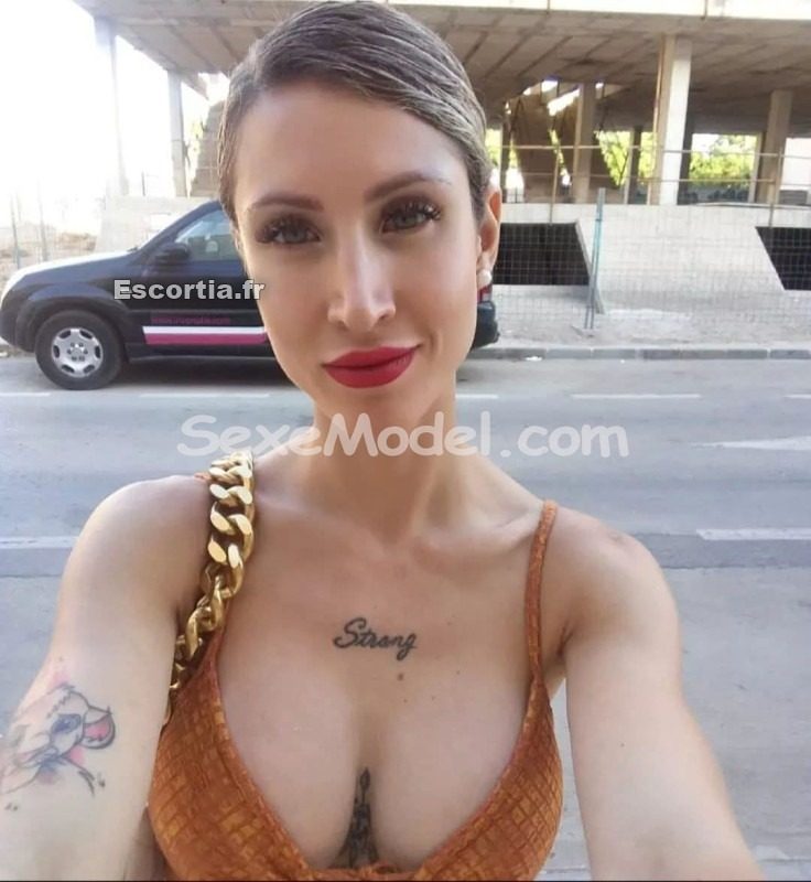 UCKANIEN  Coquine photo 4