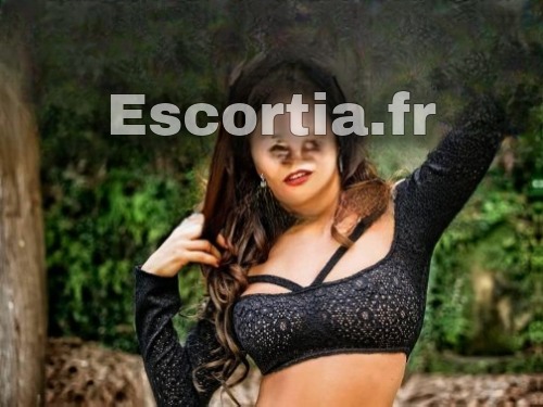 Anne Ferrer escort Grenoble