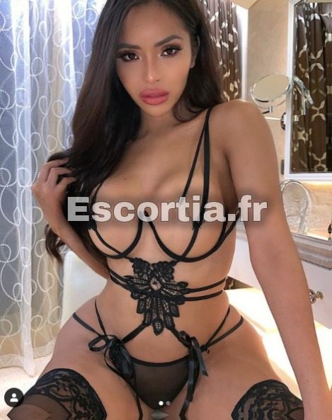 BOMBE DE SEXE photo 2