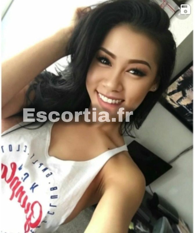 MARINAaa escort Hyères