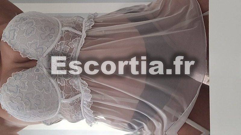 Sonia-francaise-sexe photo 2