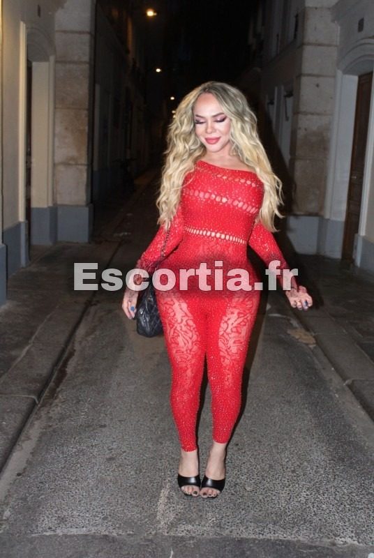 In st tropez escort Sainte-maxime