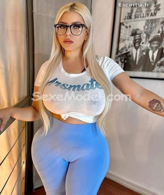 Airan Dominatrice escort Troyes