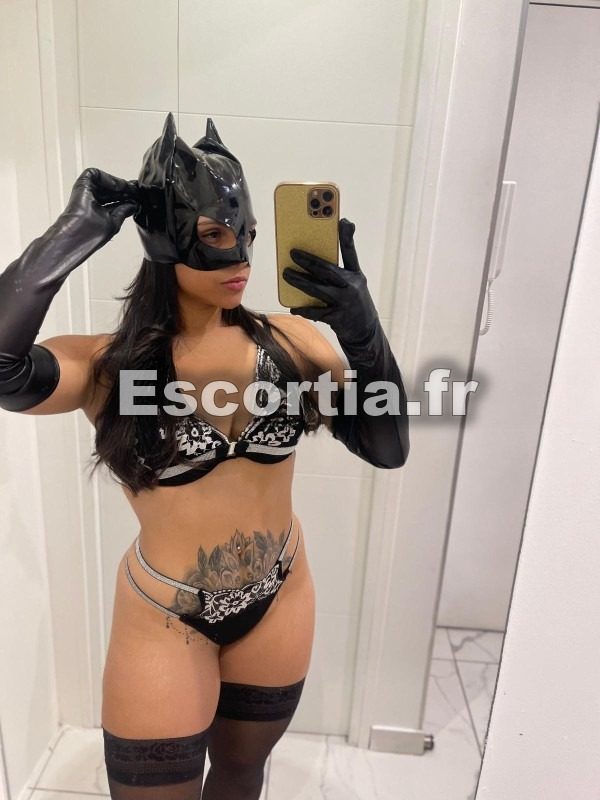 SAMIRA KHALIFA photo 3