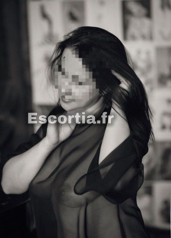 SOPHIE.13 escort Bordeaux