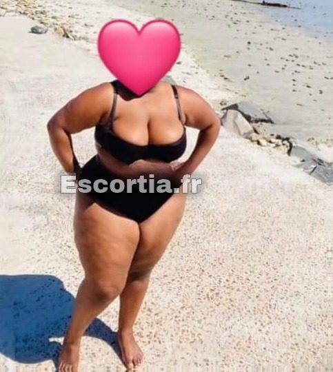 NIKOLE escort Bobigny
