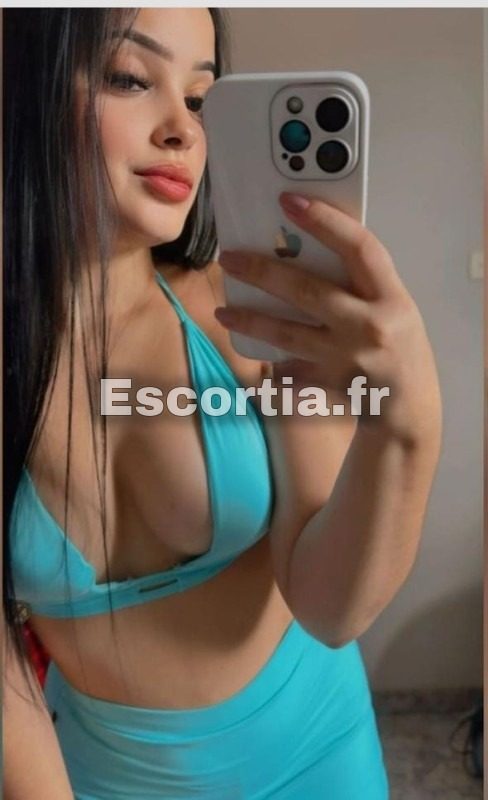 Noemi escort Lens
