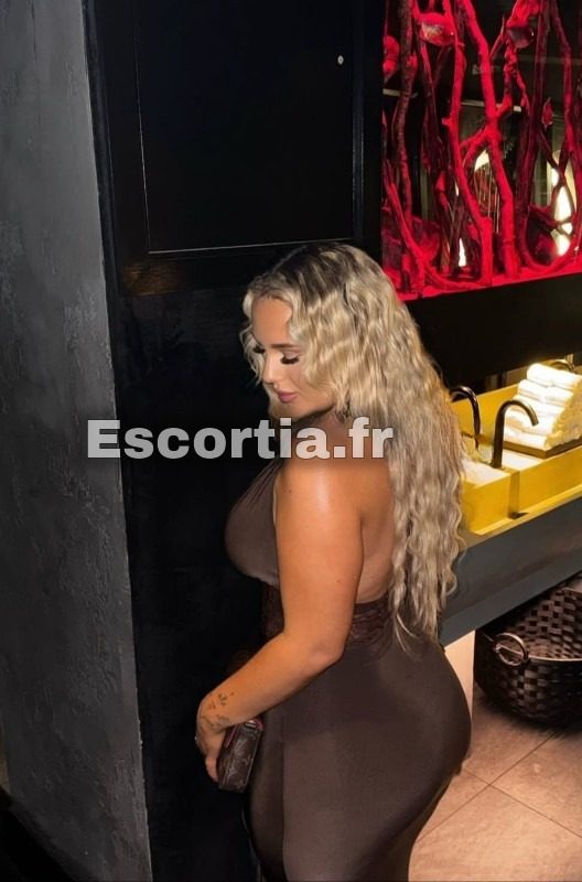 Julia rell Climatisation escort Paris