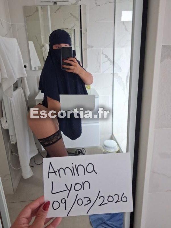 Amina Greek Goddess . photo 3