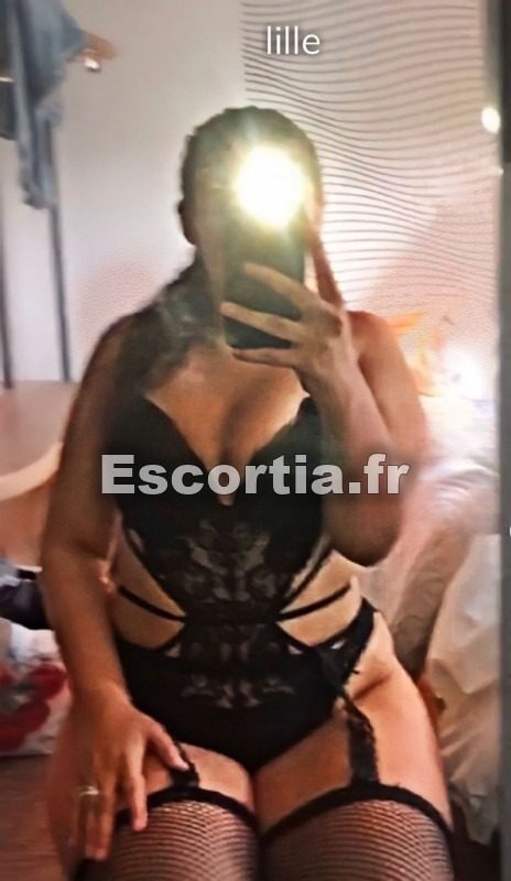 Deplacement.beurettesexy photo 3