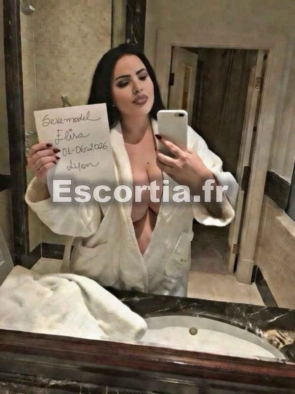 Dernier Jour escort Lyon