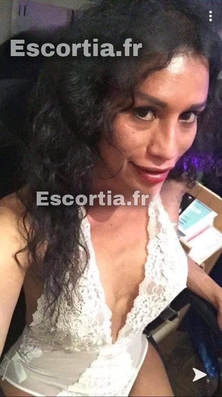 TRANSSEXUELLE VERONICA escort Colombes